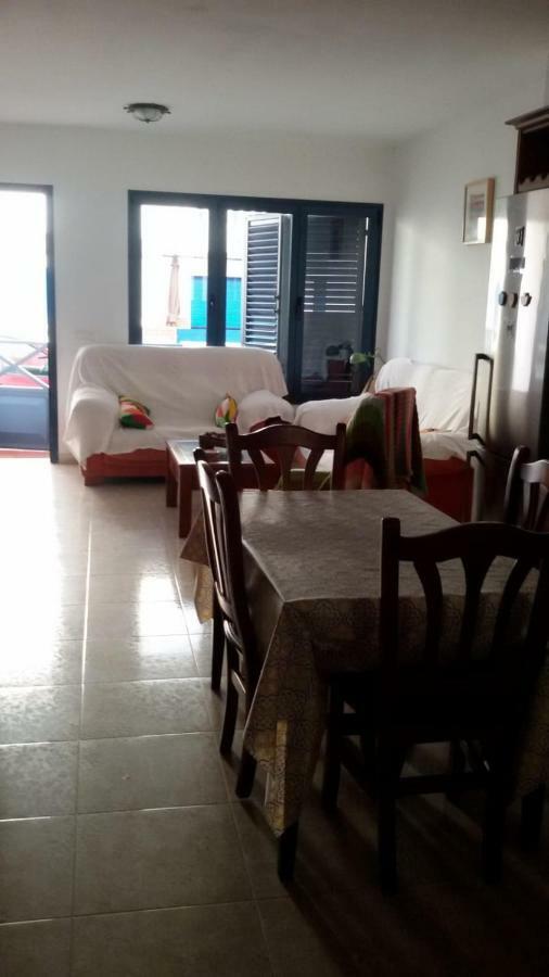 Casa La Charca De Famara Apartment ภายนอก รูปภาพ